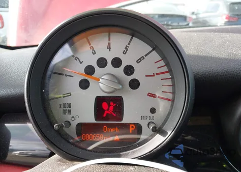 2014 Mini Cooper Cooper S z USA, uszkodzony, nr VIN WMWZG3C57ET800583